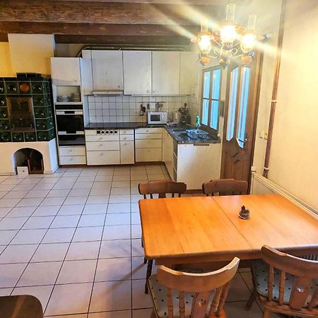 Rustikale Und Grosszuegige Ferienwohnung カシュペルスケー・ホリ エクステリア 写真